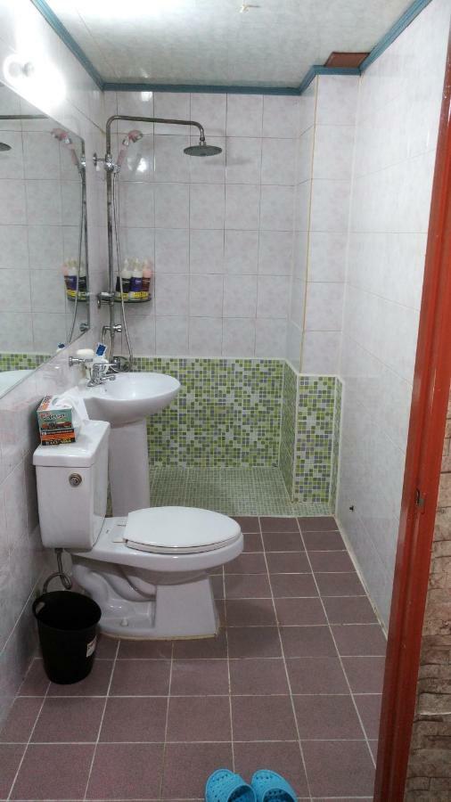 Gumi A Motel Zewnętrze zdjęcie